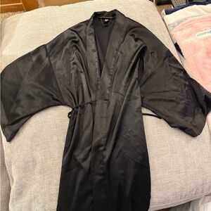 Elegant Black Short Victoria’s Secret Silk Robe